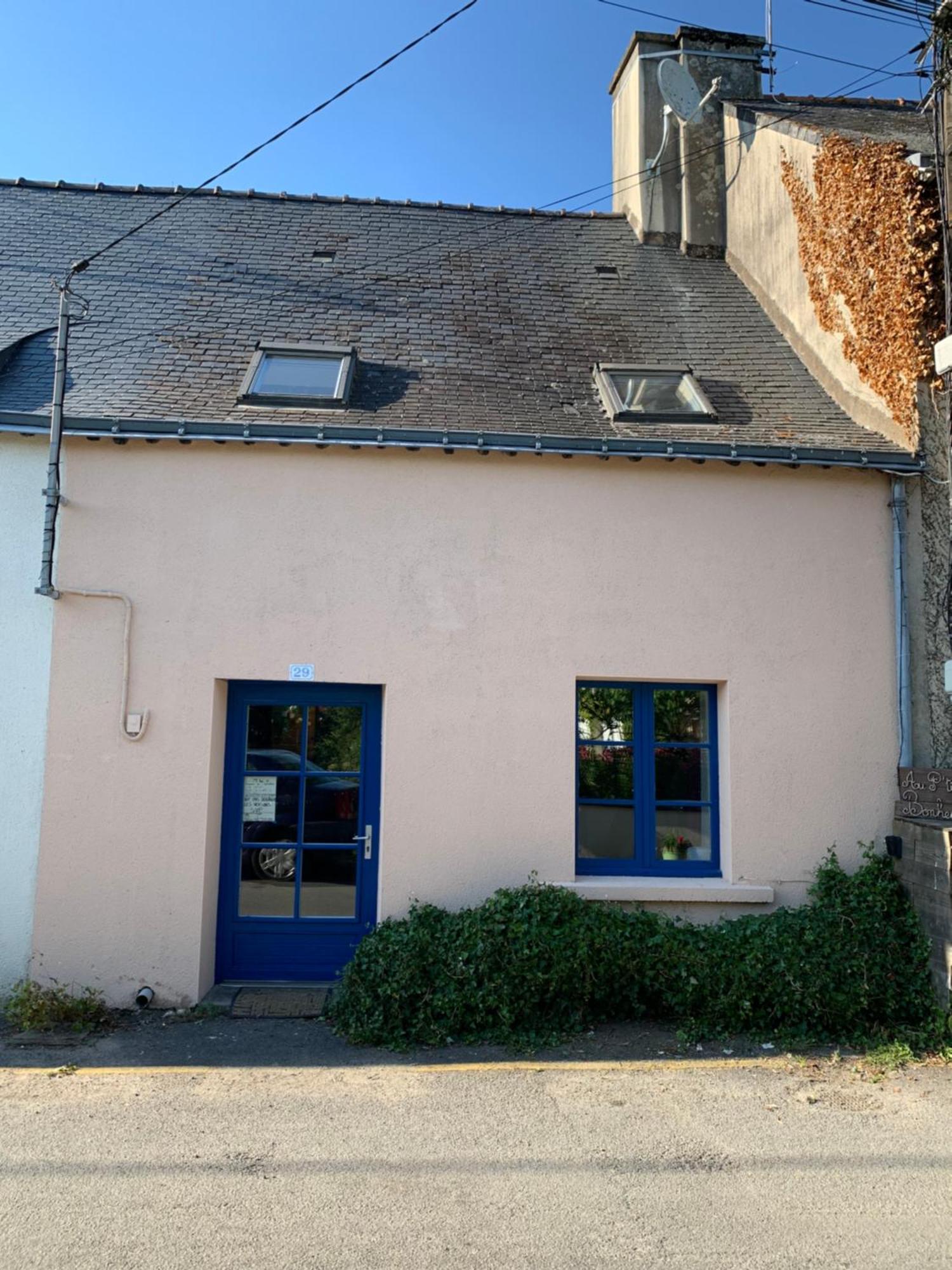Aux Petits Bonheurs, Gites Culturel A La Roche Bernard Ferel Exterior photo